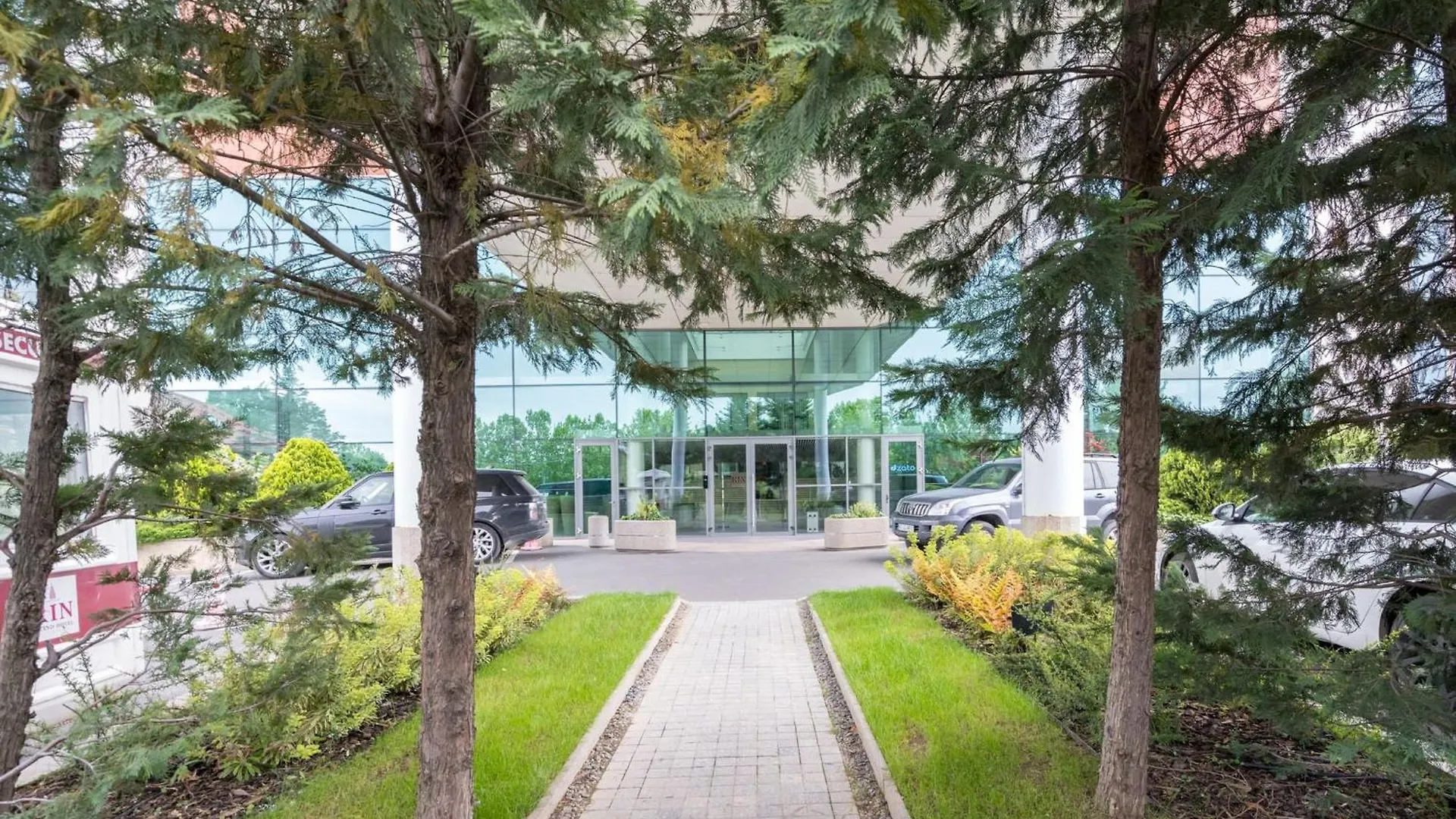 Deluxe Studios - Perfect For Short Or Long Stays Bucharest 0*,  Romania