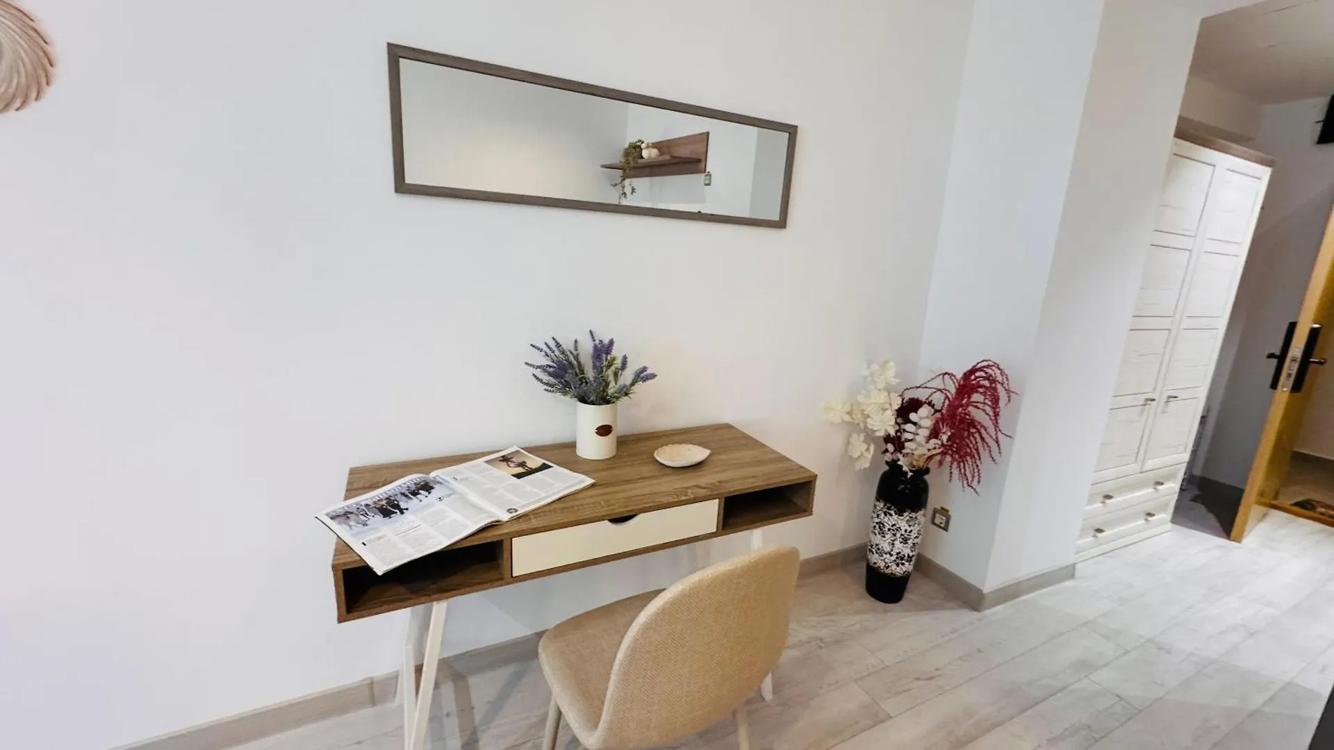 Deluxe Studios - Perfect For Short Or Long Stays Bucharest